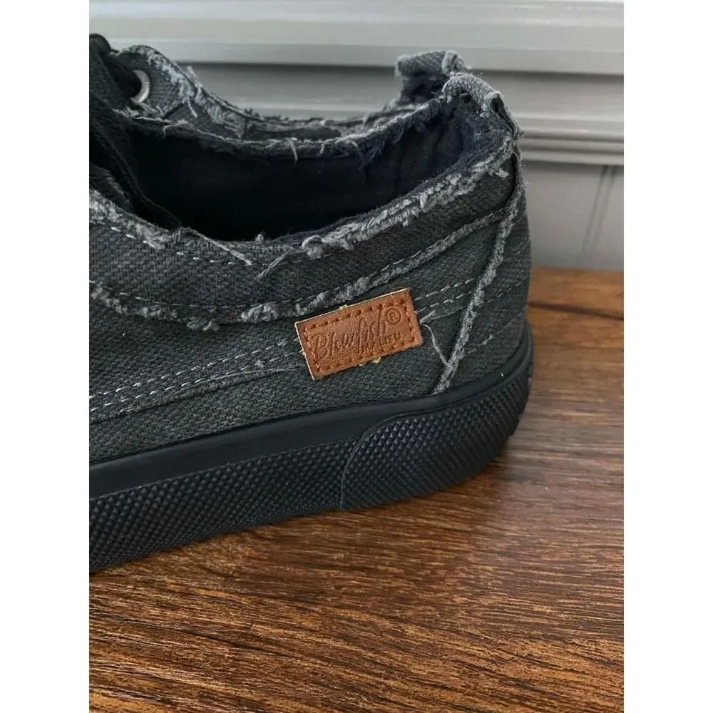 Blowfish Women’s 6.5 Black Distressed Canvas Lace-Up Sneakers